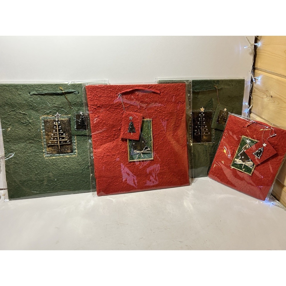 Hallmark Vintage Inspired Homemade Paper Christmas Gift Bag Lot Of 4 Red & Green